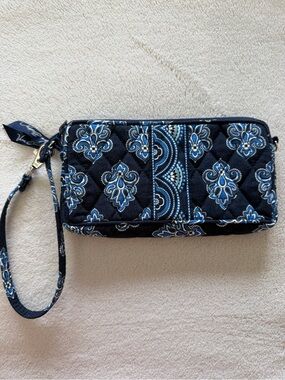 Vera Bradley Black and Blue Quilted Wristlet